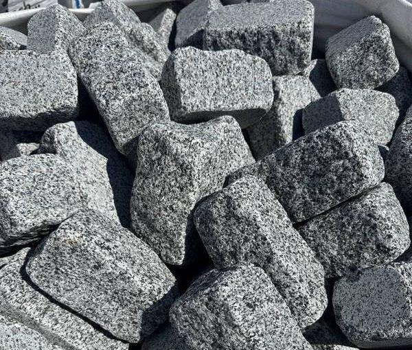 Гранитная брусчатка для строительных объектов | Strong Stone