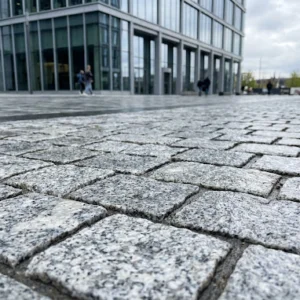 Гранітна Бруківка Колота Покостівка - фото в інтер’єрі